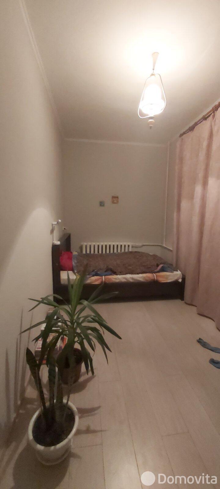 Купить 2-комнатную квартиру в Борисове, ул. Труда, д. 12, 33000 USD, код: 1058700 - фото 3