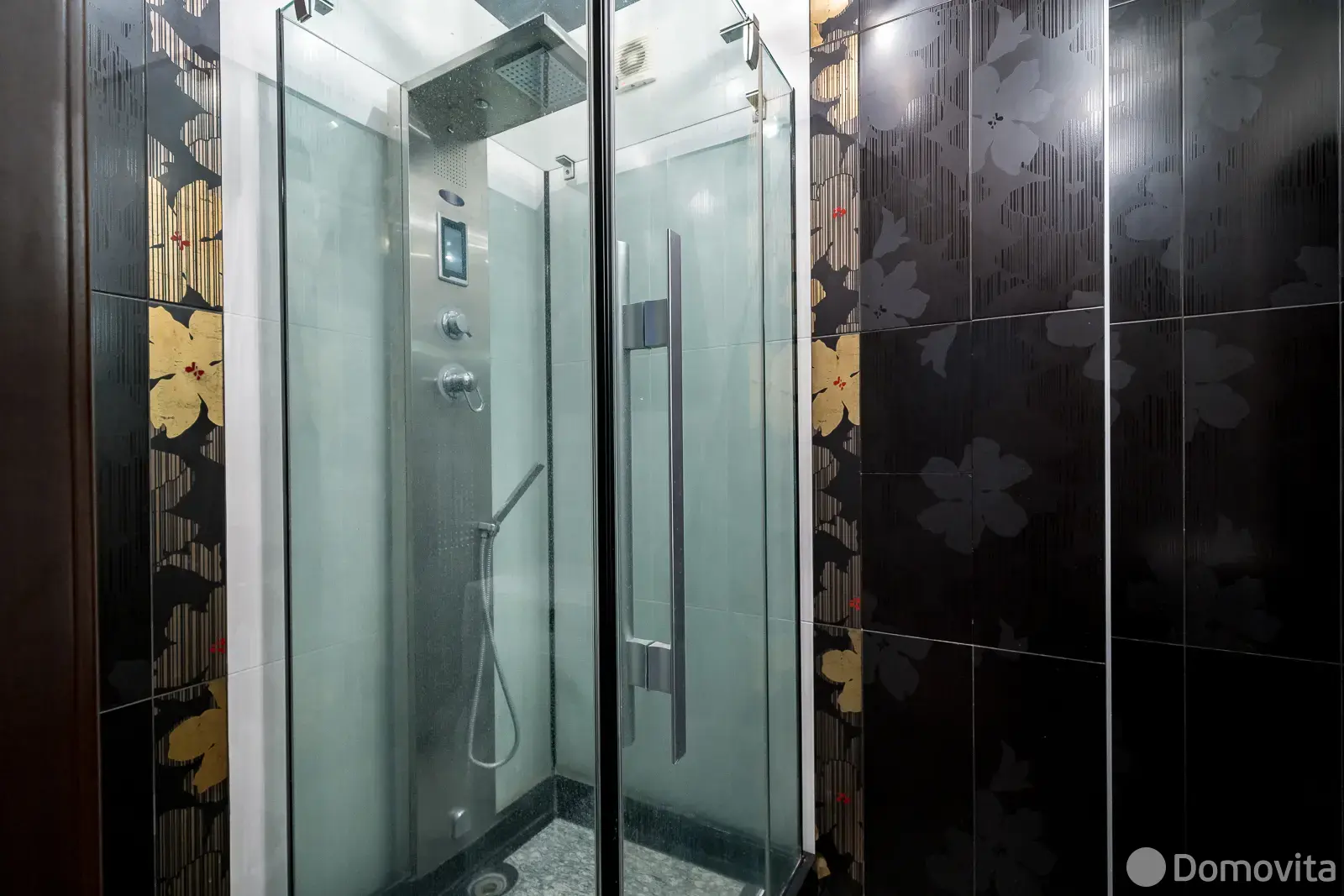 Снять 3-комнатную квартиру в Минске, ул. Немига, д. 42, 799USD, код 147805 - фото 14