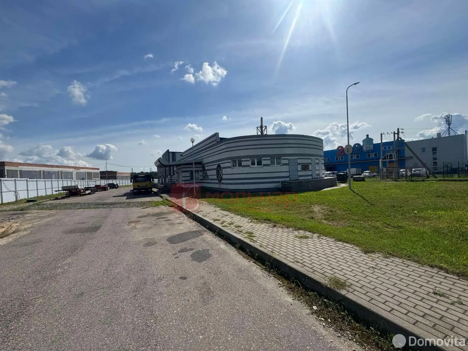 торговый объект, Колядичи, ул. Лазурная, д. 9 