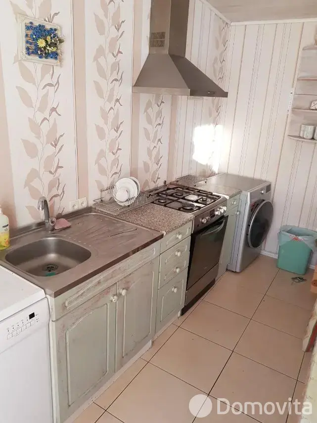 дом, Багута, ул. Центральная, д. 13