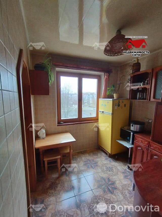 Продажа 2-комнатной квартиры в Солигорске, ул. Козлова, д. 22, 27000 USD, код: 899166 - фото 1