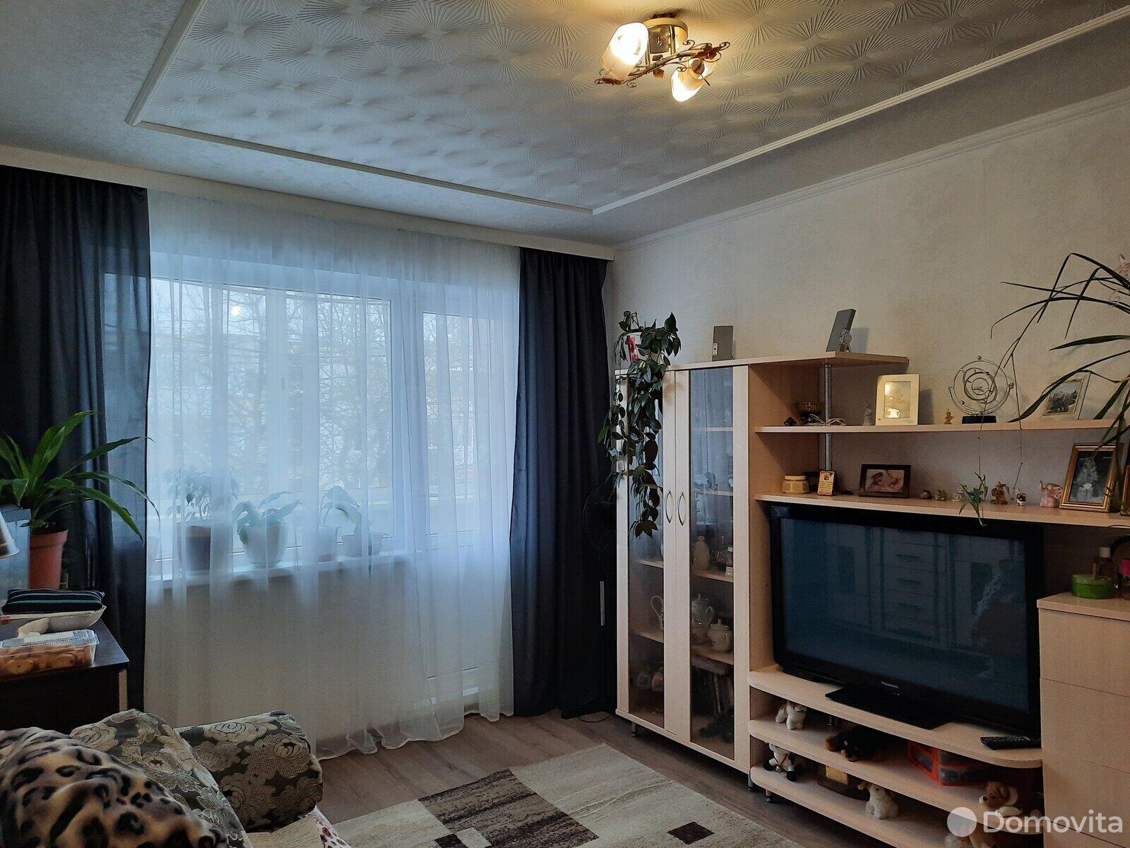 квартира, Новополоцк, ул. Калинина, д. 11, стоимость продажи 79 318 р.
