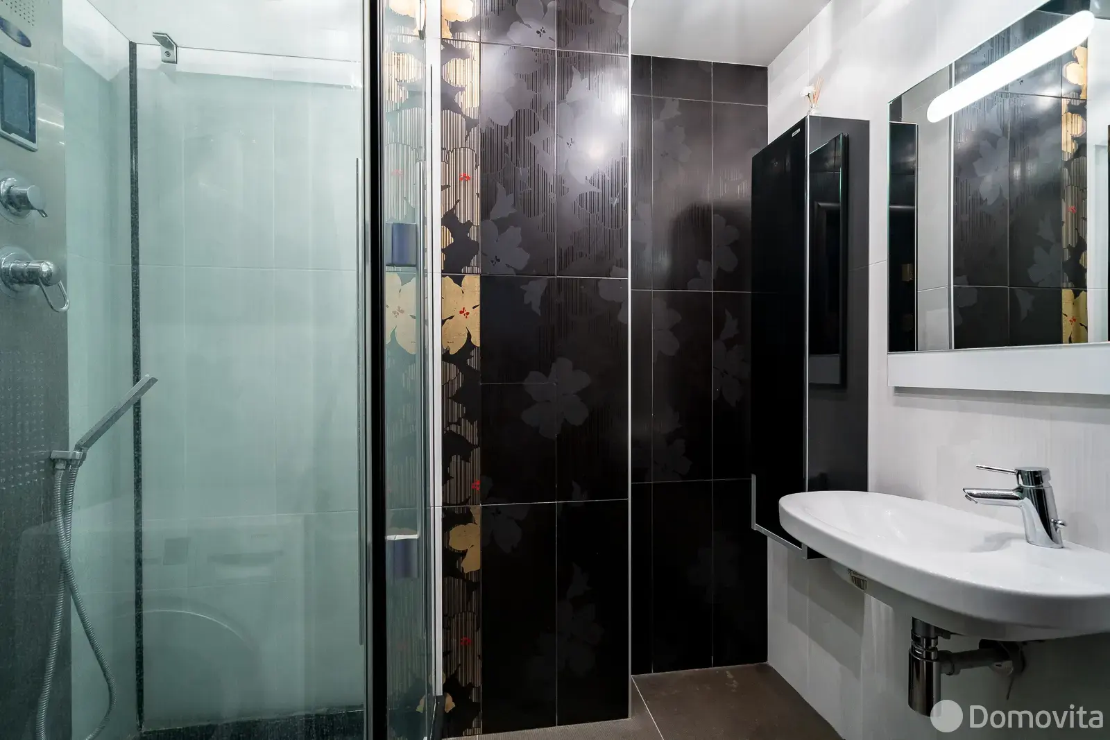 Снять 3-комнатную квартиру в Минске, ул. Немига, д. 42, 799USD, код 147805 - фото 17