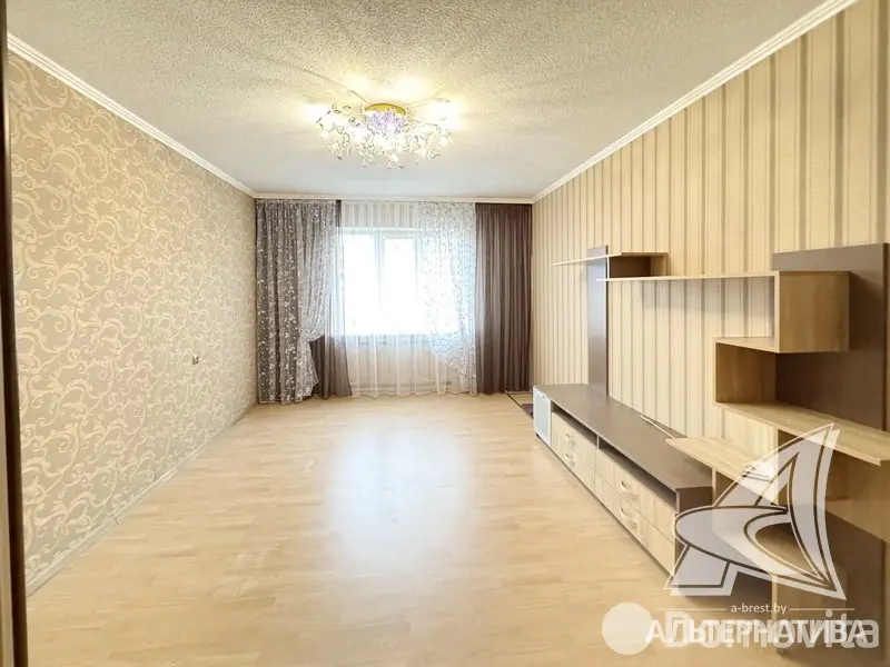 Купить 3-комнатную квартиру в Бресте, ул. Суворова, 65000 USD, код: 1121664 - фото 1