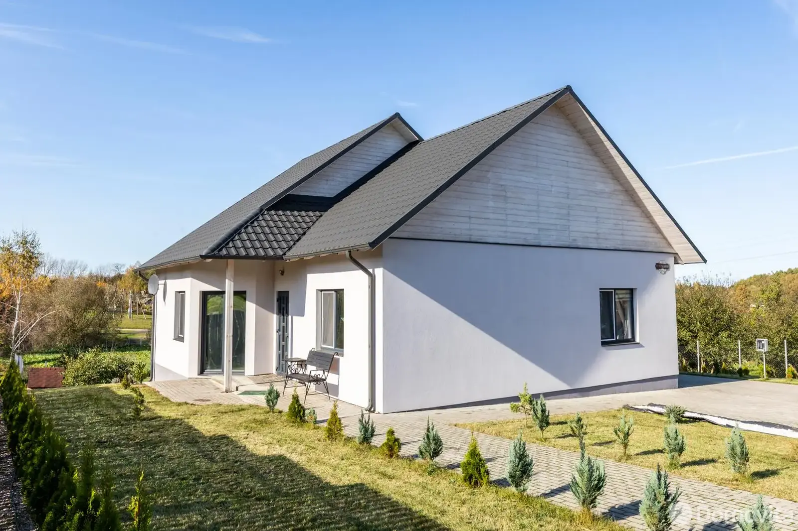 дом, Ракутевщина, ул. Центральная