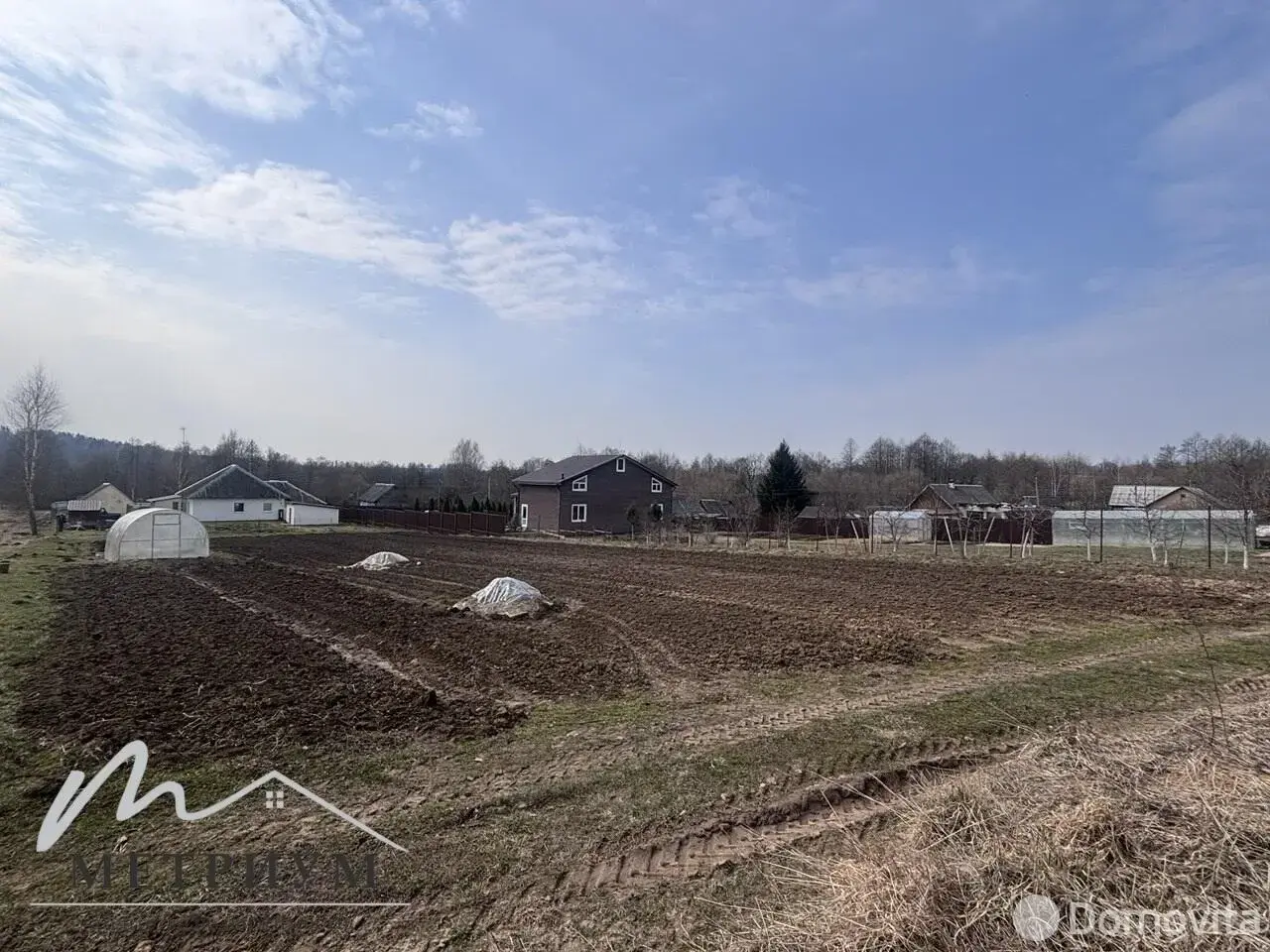 участок, Новосады, , стоимость продажи 43 500 р.