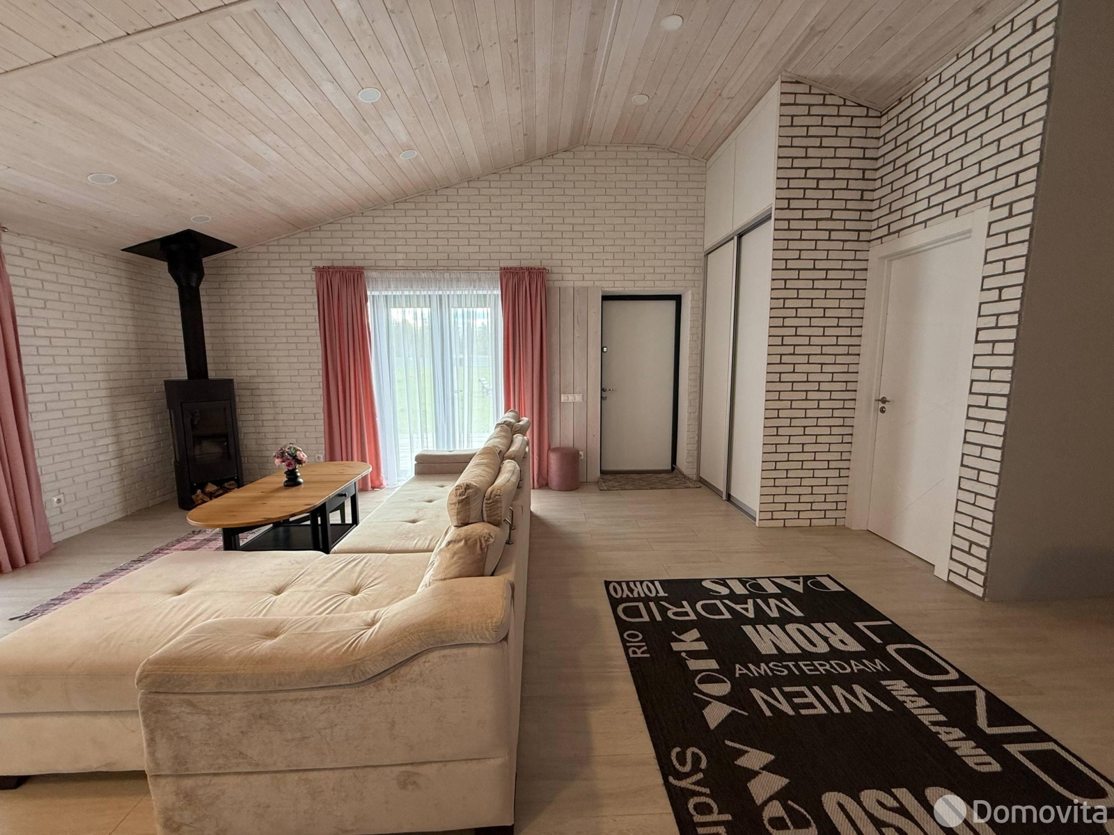 коттедж, Дубовики, ул. Кольцевая, д. 10/в 