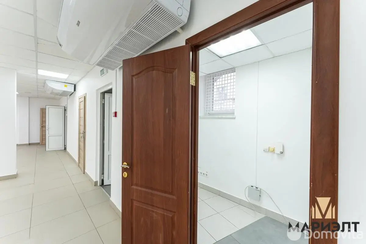 Помещение под сферу услуг в Минске, ул. Бурдейного, д. 13, код 3549 - фото 11