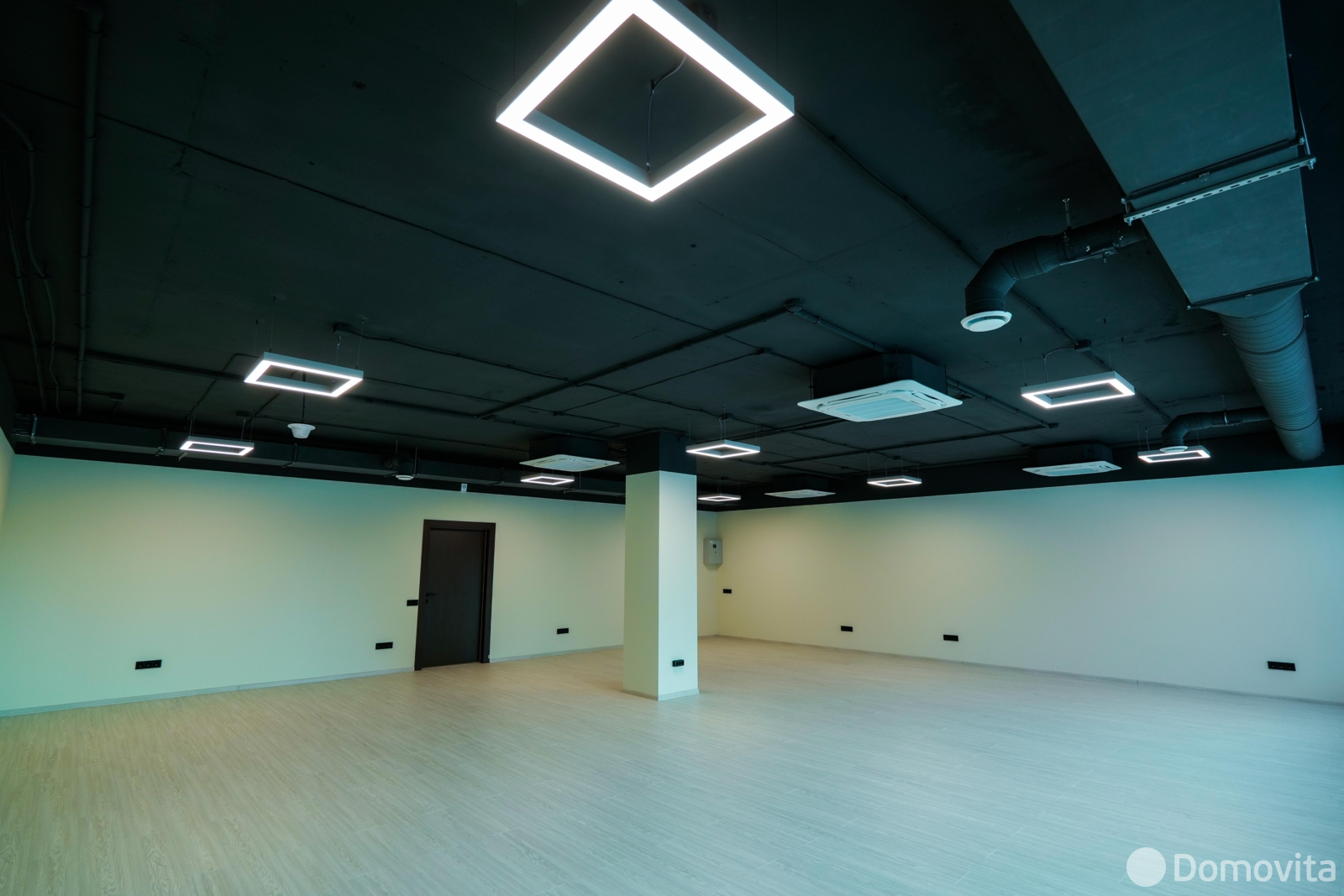 офис, Минск, ул. Интернациональная, д. 38, стоимость аренды 4 384 р./мес.