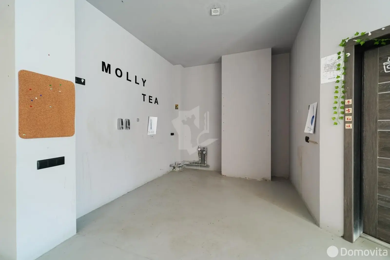 объект сферы услуг, Минск, пр-т Дзержинского, д. 24 на ст. метро Грушевка