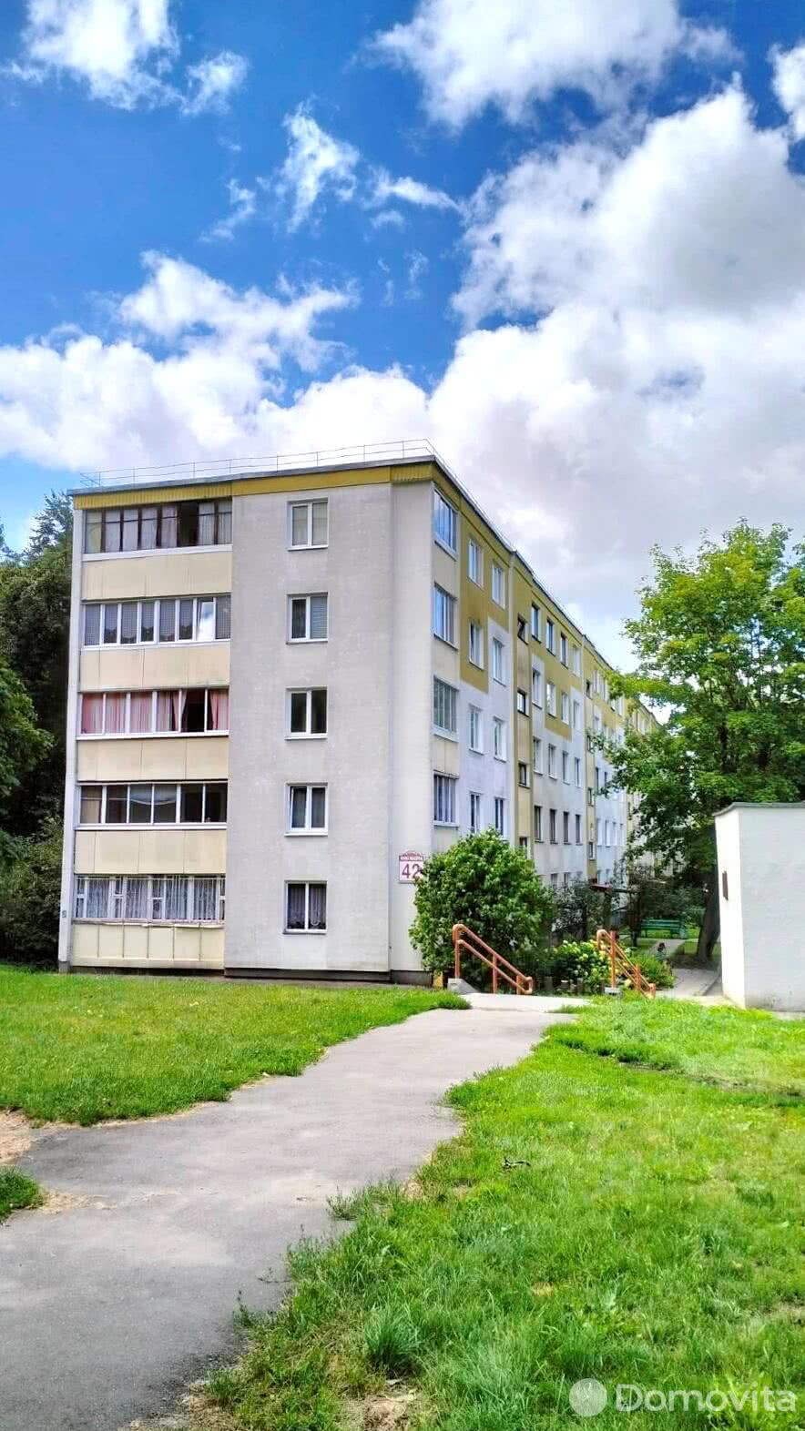 Продажа 3-комнатной квартиры в Минске, ул. Янки Мавра, д. 42, 78900 USD, код: 1039038 - фото 1