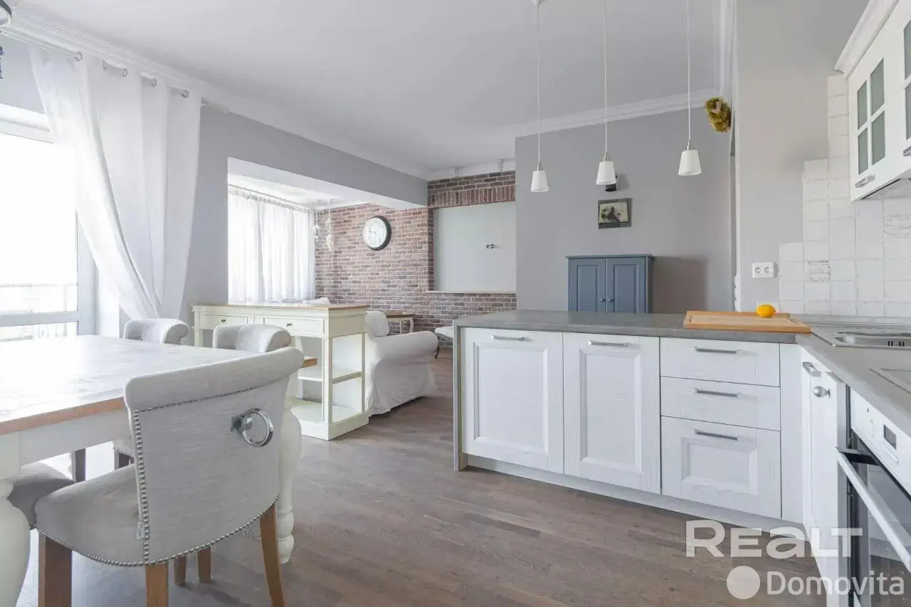 Продажа 3-комнатной квартиры в Минске, ул. Волгоградская, д. 86, 185000 USD, код: 1113149 - фото 1