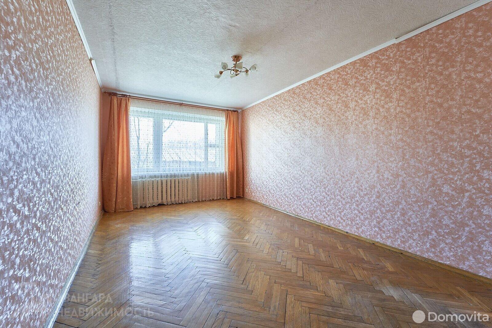 Продажа 2-комнатной квартиры в Минске, пер. Багратиона 2-й, д. 34, 62000 USD, код: 984409 - фото 1