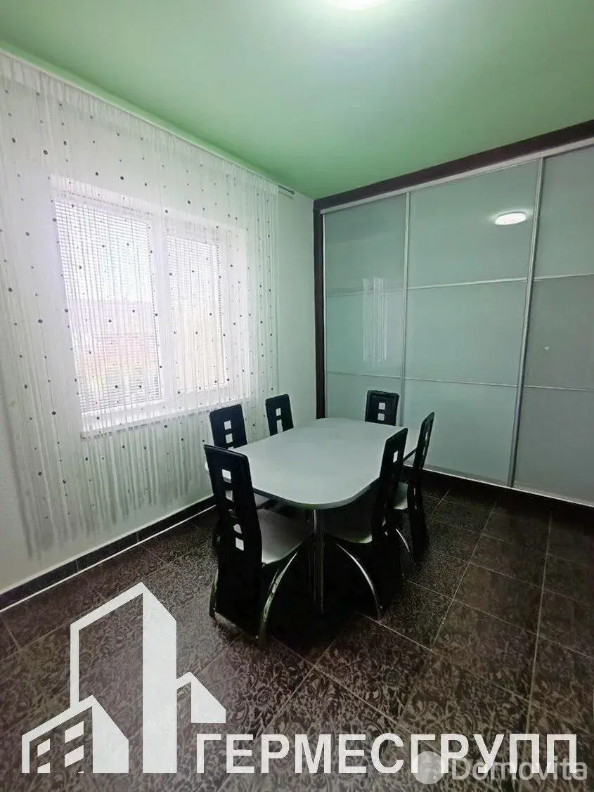 коттедж, Лида, ул. Ситникова 