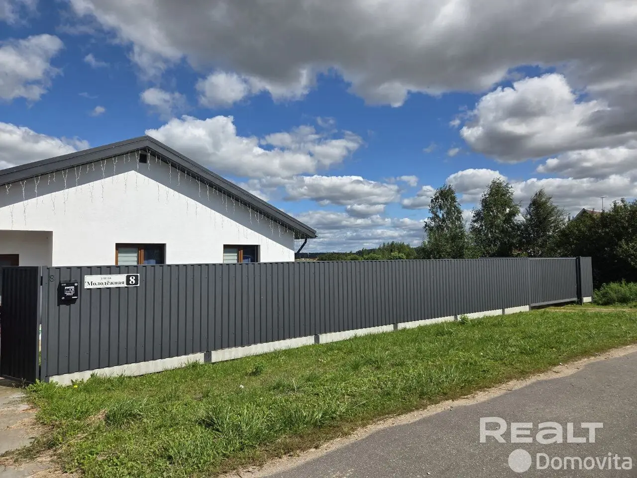 коттедж, Курково, ул. Молодёжная, д. 8
