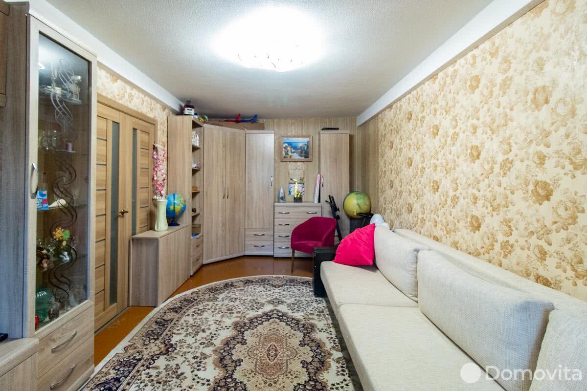 Купить 2-комнатную квартиру в Минске, ул. Сурганова, д. 86, 76999 USD, код: 1018086 - фото 1