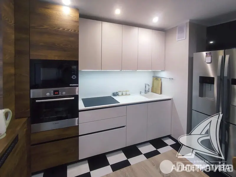 Купить 3-комнатную квартиру в Бресте, ул. Московская, 85000 USD, код: 1132231 - фото 2
