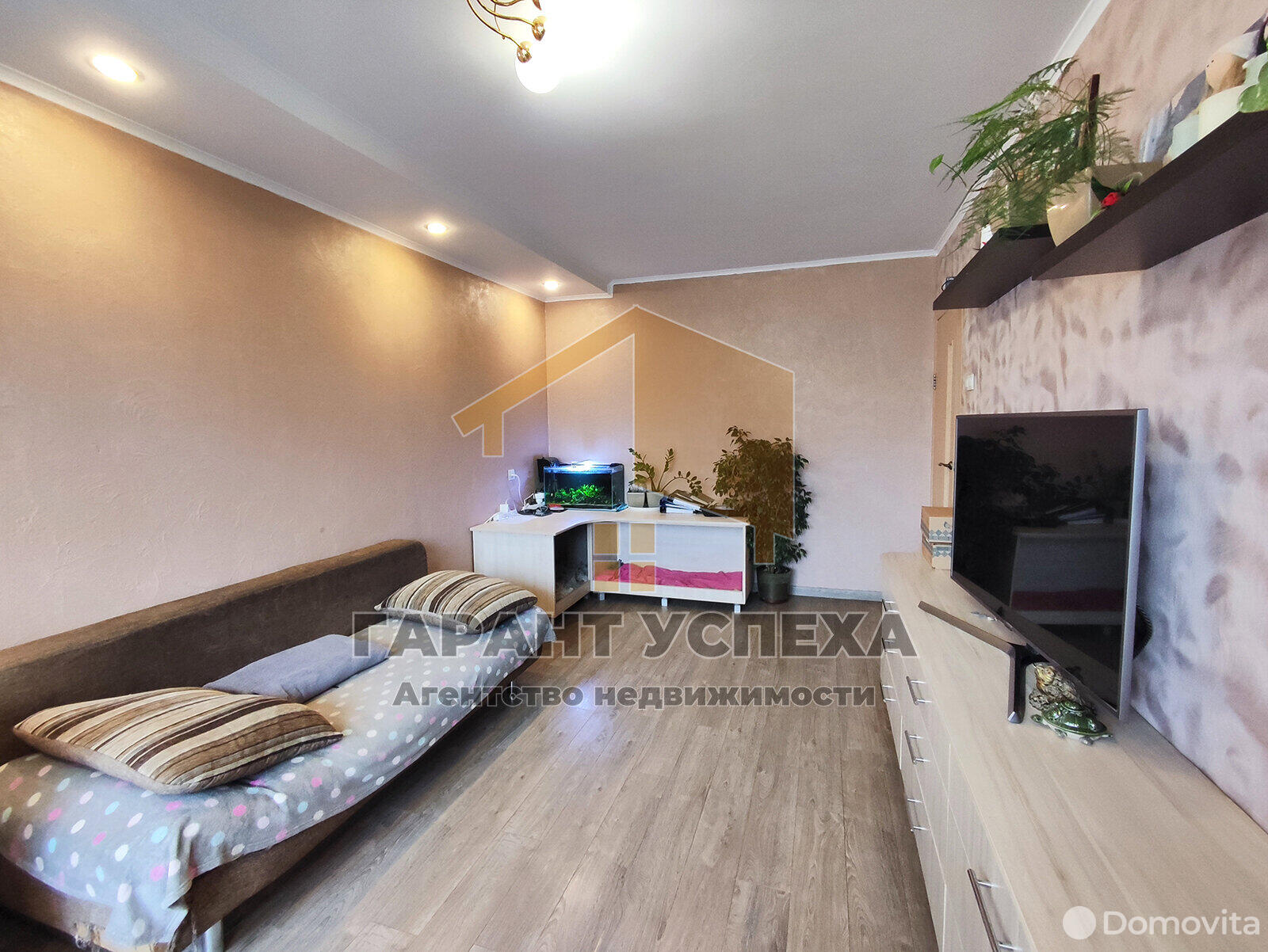 Купить 2-комнатную квартиру в Бресте, ул. Суворова, 49900 USD, код: 985867 - фото 3
