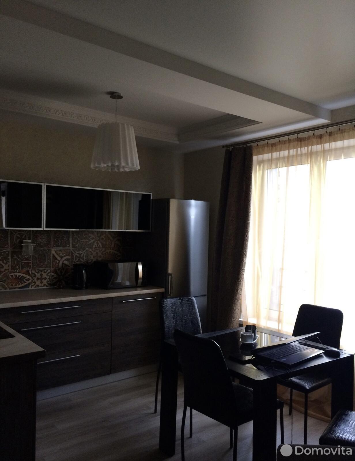 Снять 1-комнатную квартиру в Минске, ул. Петра Мстиславца, д. 1, 450USD, код 132306 - фото 3