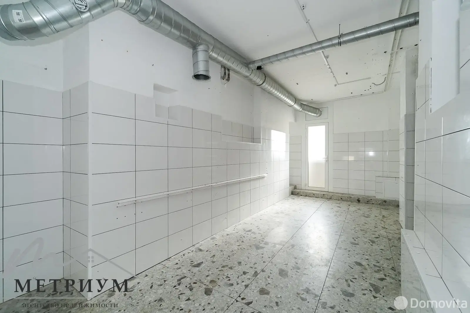 объект сферы услуг, Минск, ул. Комсомольская, д. 34 на ст. метро Купаловская