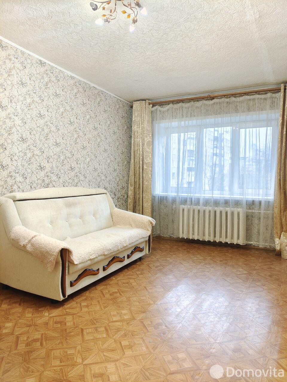 Купить 2-комнатную квартиру в Минске, ул. Якуба Коласа, д. 55/2, 59999 USD, код: 1089859 - фото 1