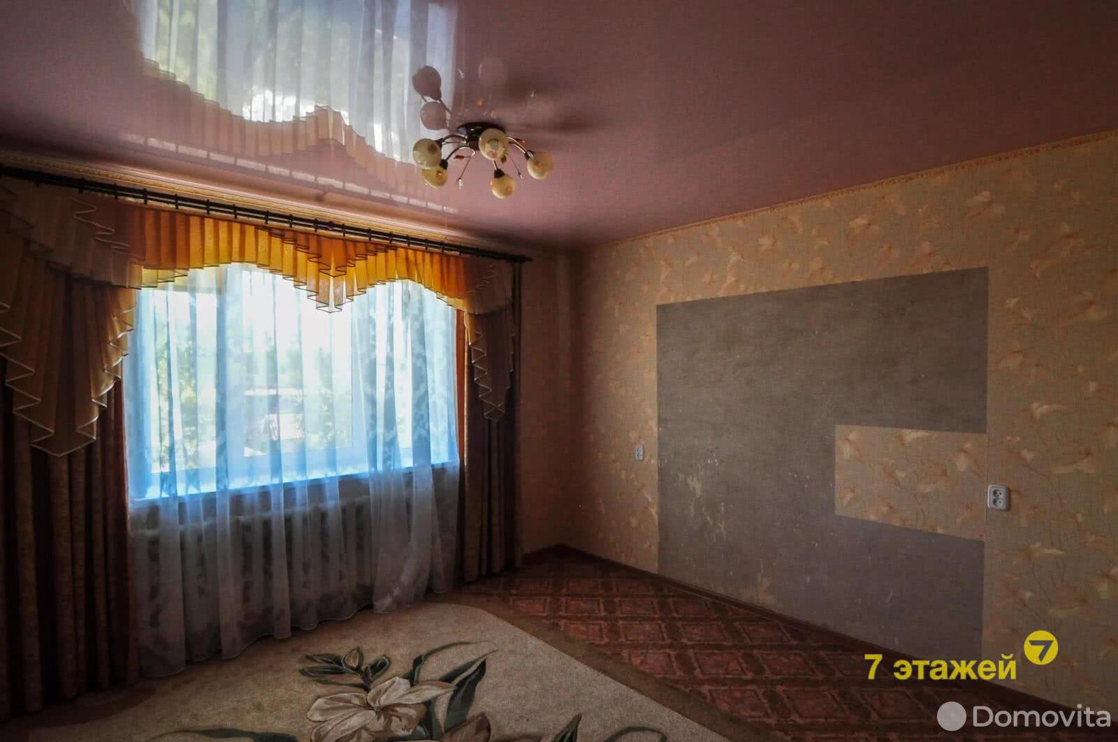 Купить 3-комнатную квартиру в Заречье, д. 9, 38000 USD, код: 999477 - фото 3