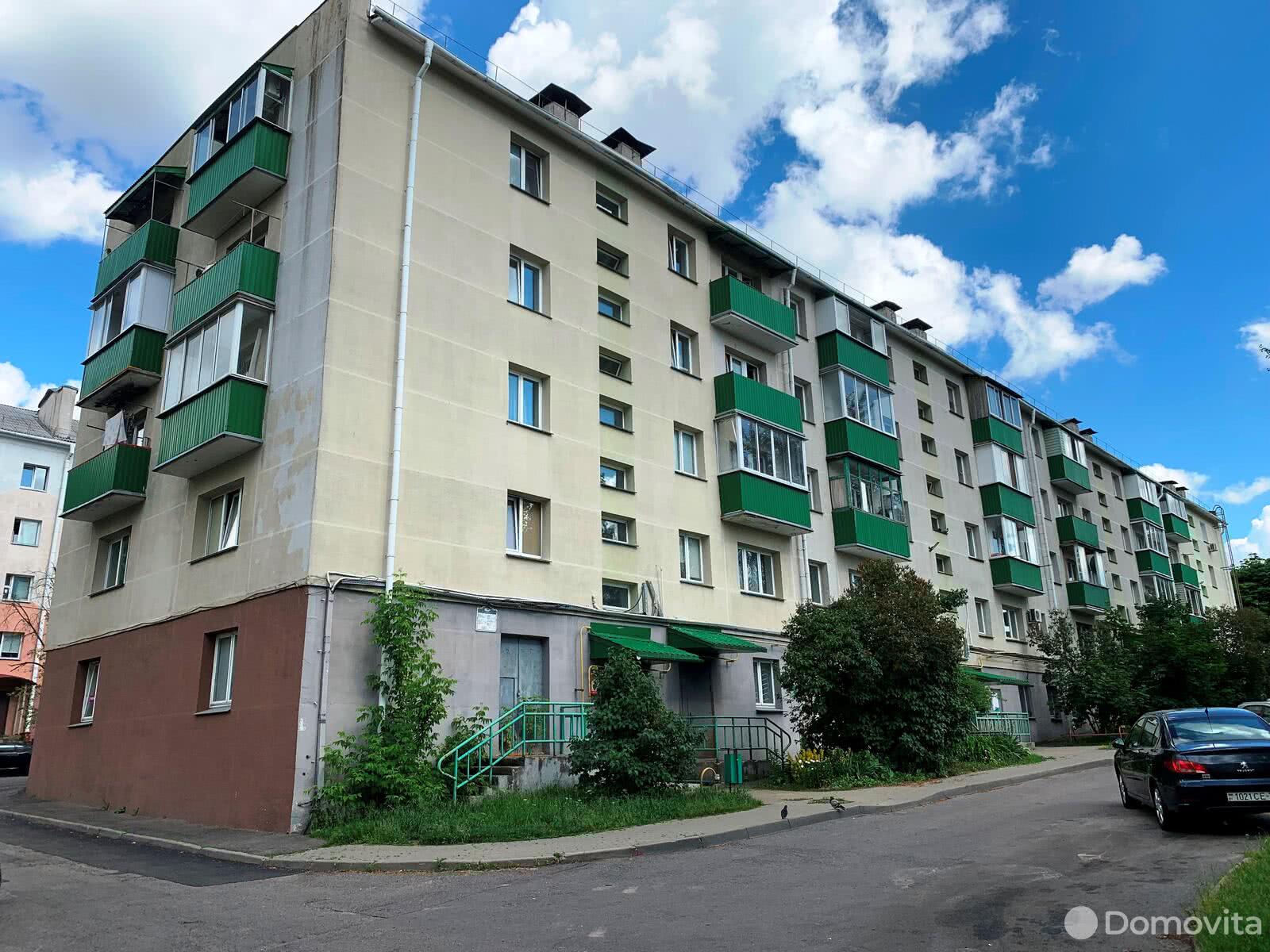Купить 2-комнатную квартиру в Минске, ул. Лермонтова, д. 49, 54000 USD, код: 1015987 - фото 2