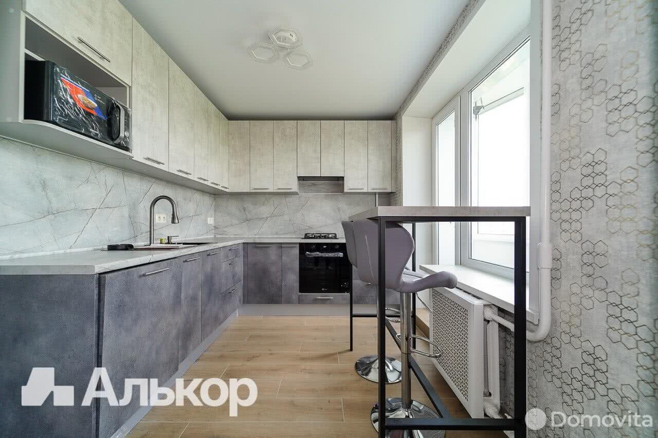 квартира, Минск, ул. Белинского, д. 9, стоимость продажи 373 552 р.