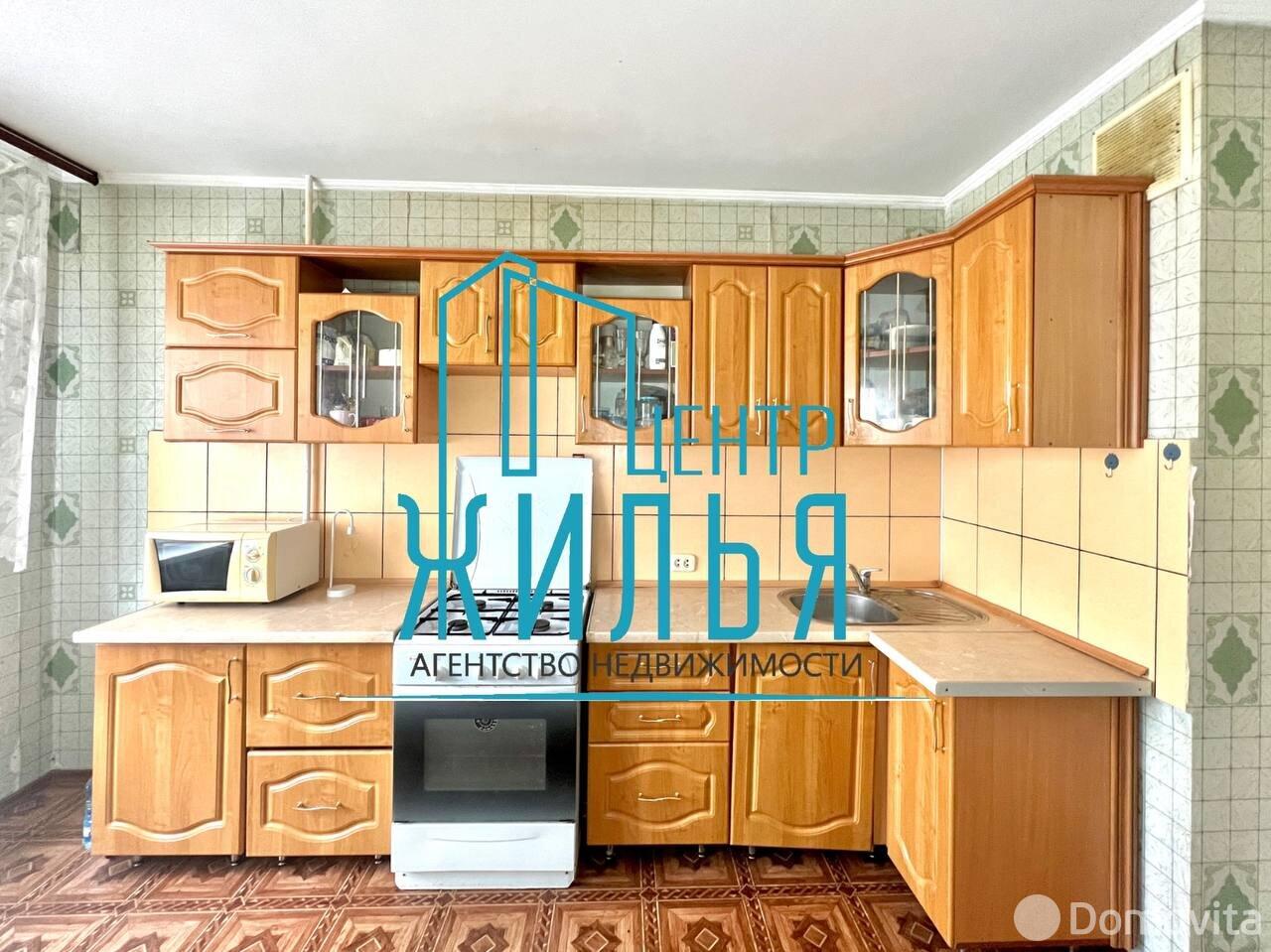 Продажа 3-комнатной квартиры в Гродно, ул. Дзержинского, д. 58/1, 61900 USD, код: 982397 - фото 1