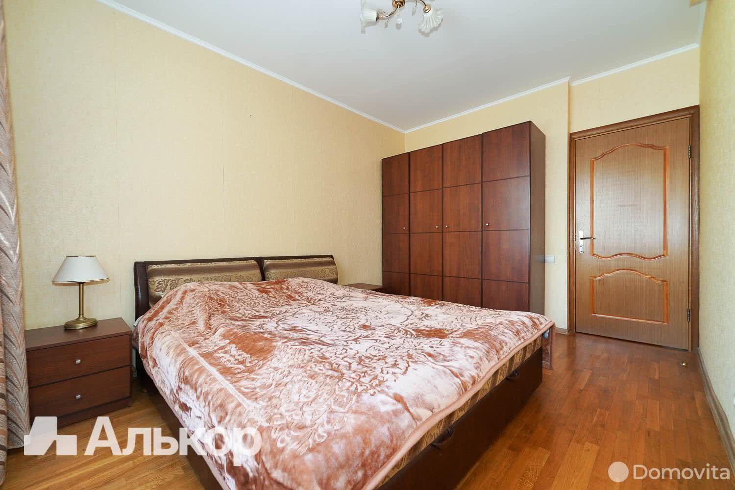 Купить 3-комнатную квартиру в Минске, ул. Скрипникова, д. 21, 120000 USD, код: 1000023 - фото 3