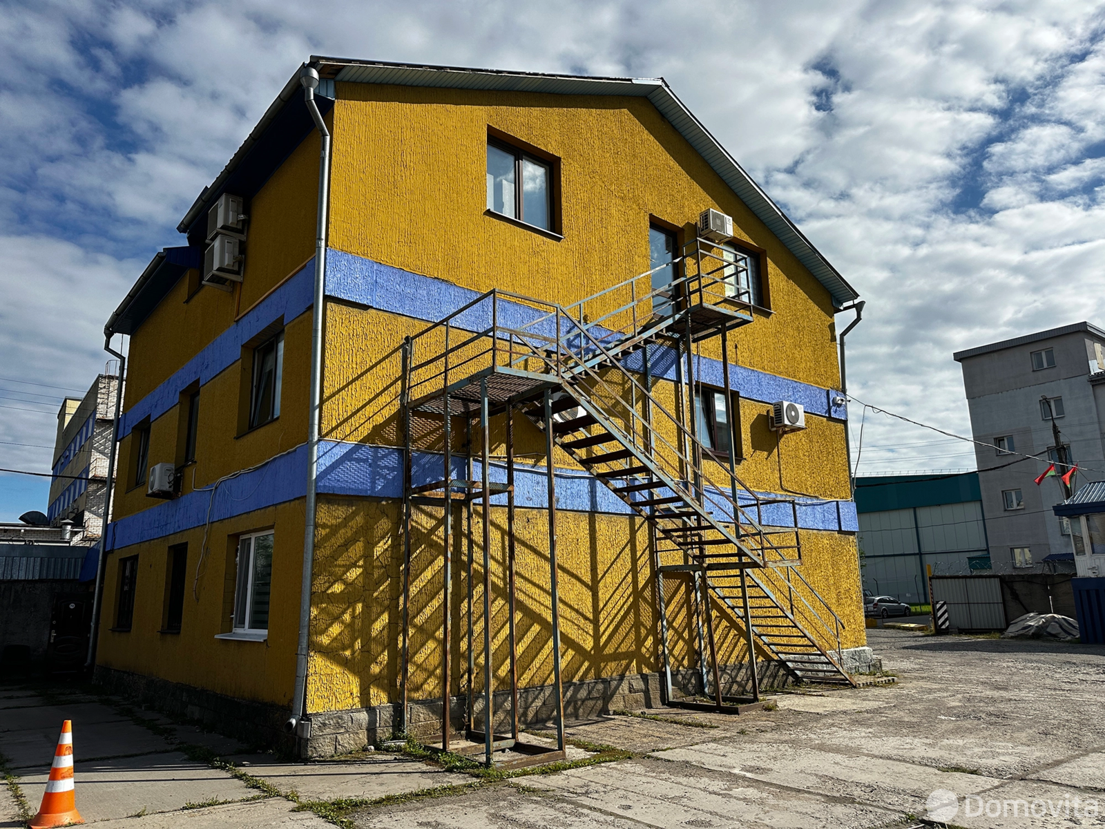 Купить офис на пер. Монтажников 3-й, д. 3 в Минске, 82120USD, код 9105 - фото 2