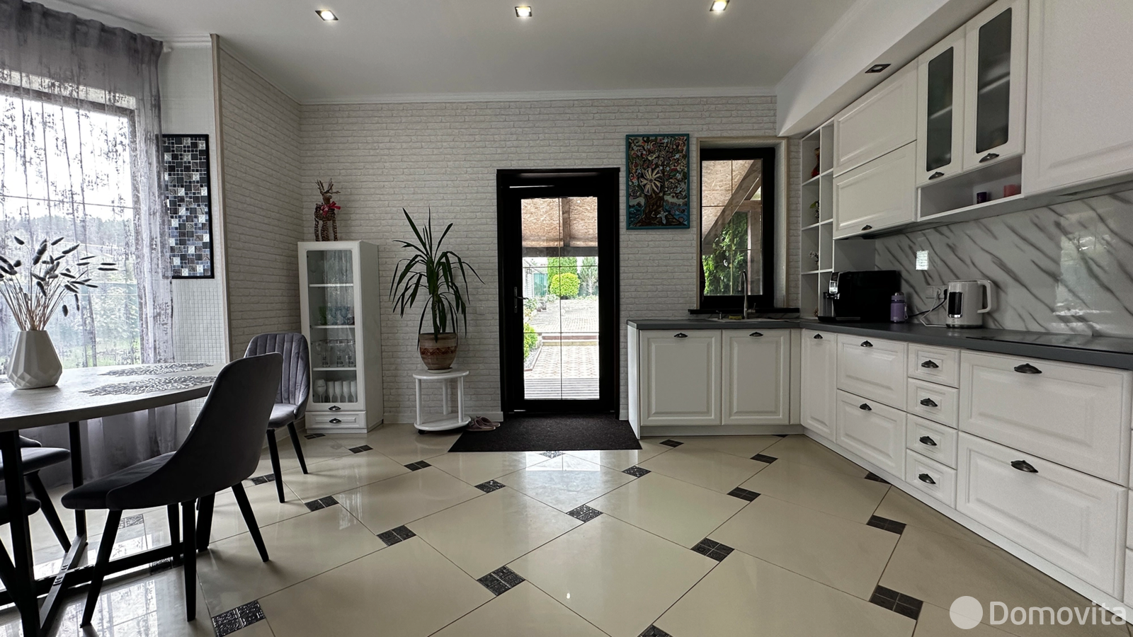 коттедж, Ратомка, 