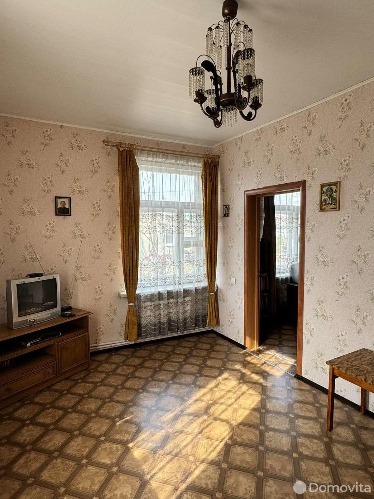Купить 2-комнатную квартиру в Гомеле, пр-д Лещинский, д. 46, 17000 USD, код: 1009019 - фото 1