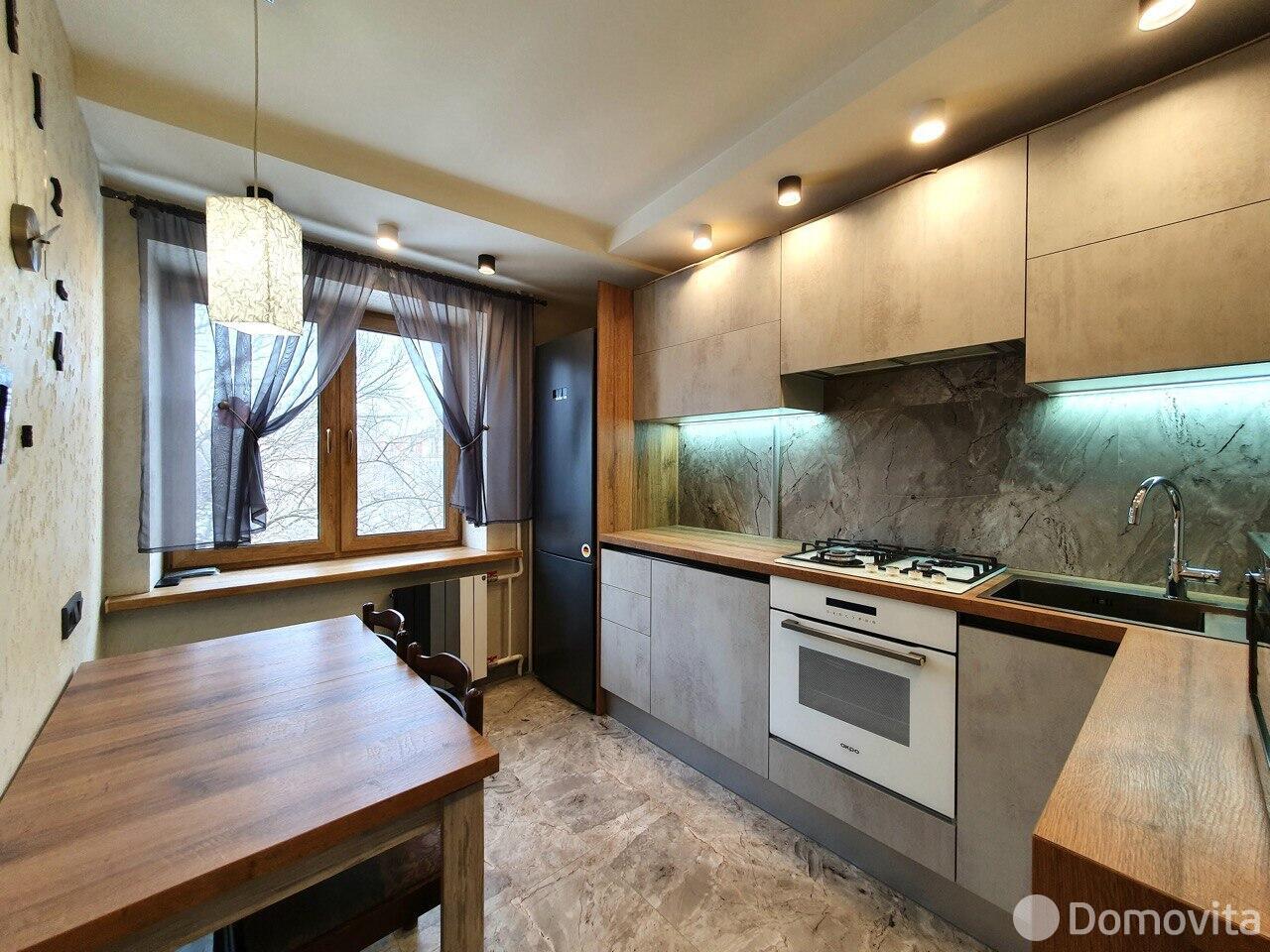 Купить 2-комнатную квартиру в Минске, Логойский тр-т, д. 31, 120000 USD, код: 1115889 - фото 1