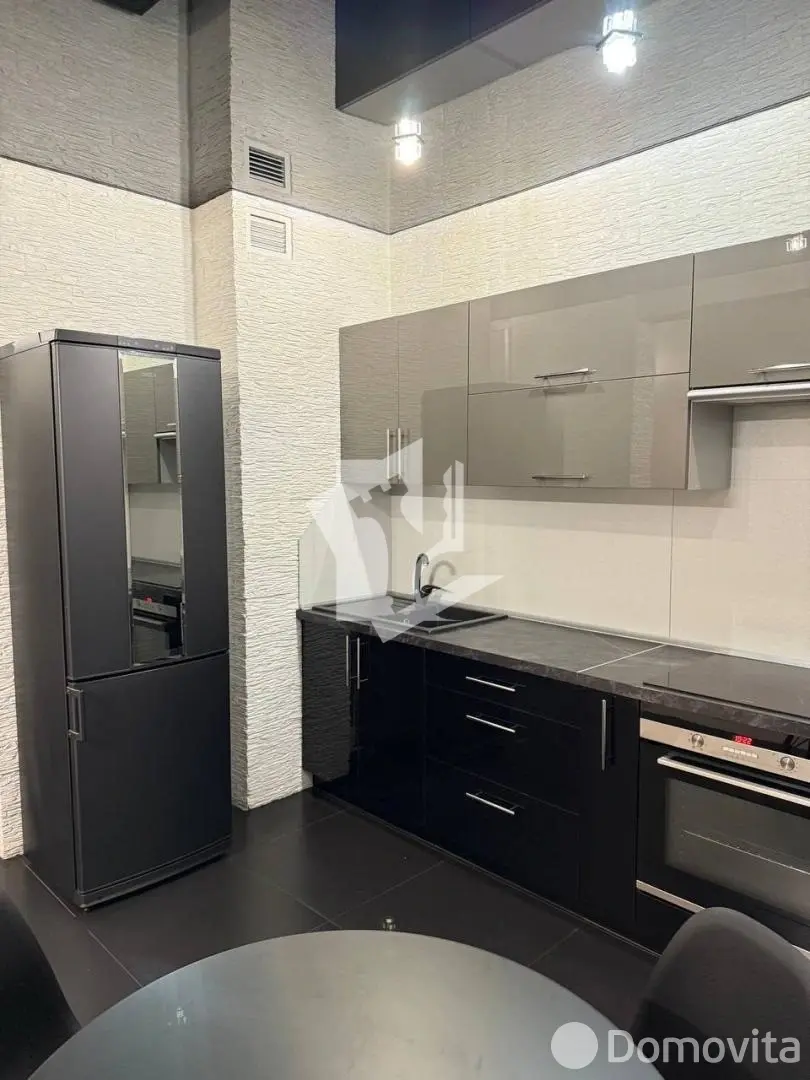 квартира, Минск, ул. Кирилла Туровского, д. 20, стоимость аренды 1 454 р./мес.