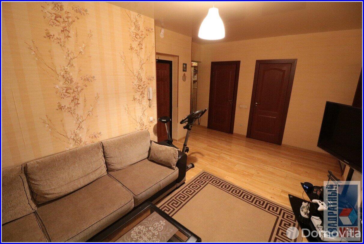 квартира, Минск, ул. Неманская, д. 6, стоимость продажи 390 924 р.