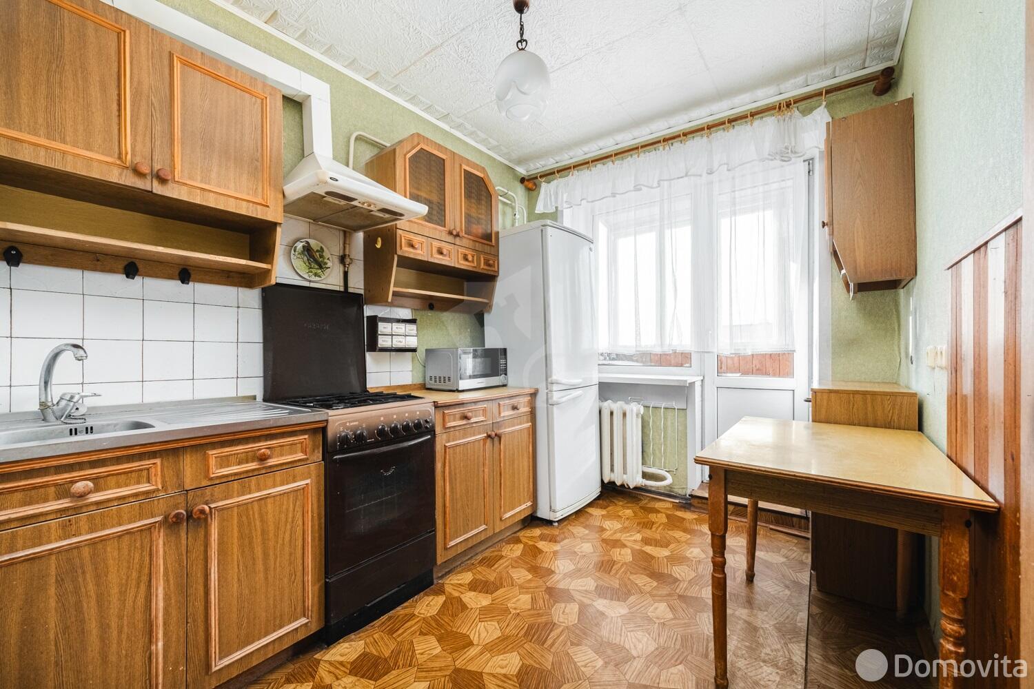 Купить 3-комнатную квартиру в Минске, ул. Якуба Коласа, д. 47/1, 76000 USD, код: 1107057 - фото 2