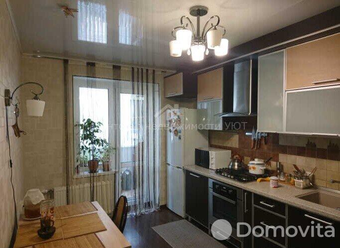 Купить 2-комнатную квартиру в Витебске, ул. Правды, 55500 USD, код: 909935 - фото 1