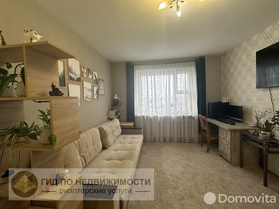 Купить 2-комнатную квартиру в Гомеле, ул. Мазурова, д. 28, 48000 USD, код: 991745 - фото 1
