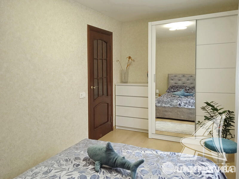 Купить 2-комнатную квартиру в Бресте, ул. Гоголя, 62800 USD, код: 695105 - фото 2