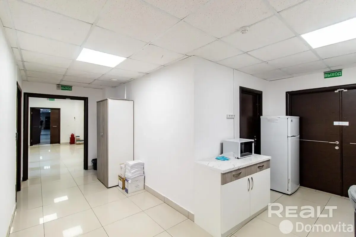 Аренда офиса на ул. Бирюзова, д. 10/а в Минске, 3000USD, код 13717 - фото 9