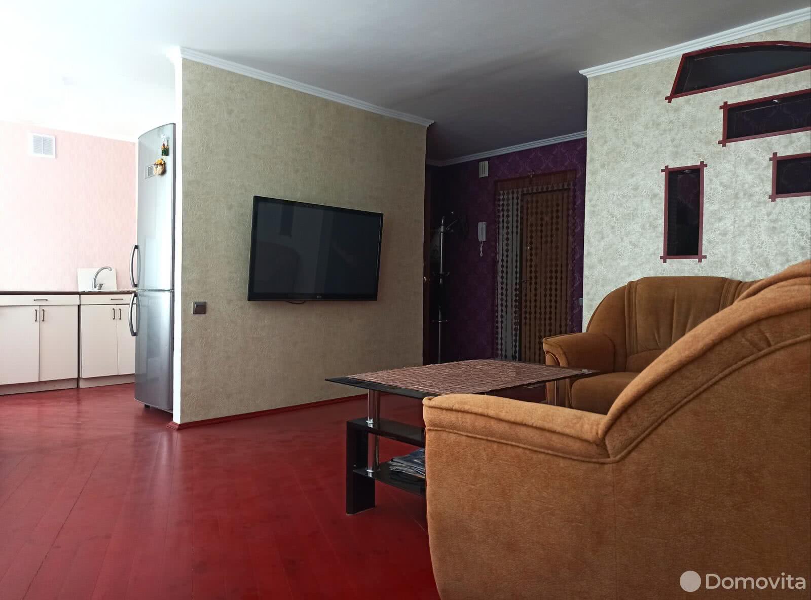 Продажа 2-комнатной квартиры в Гомеле, ул. Моисеенко, д. 45, 51000 USD, код: 998523 - фото 1