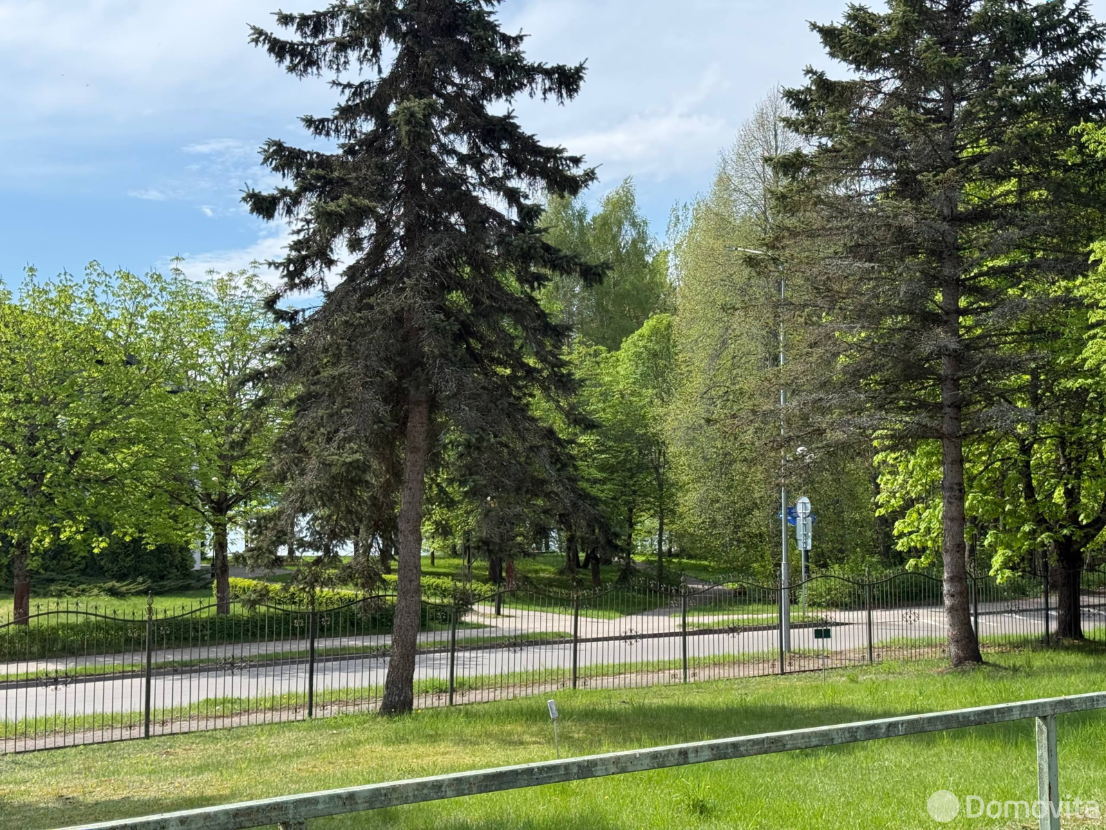 торговый объект, Нарочь кп, ул. Зелёная, д. 14